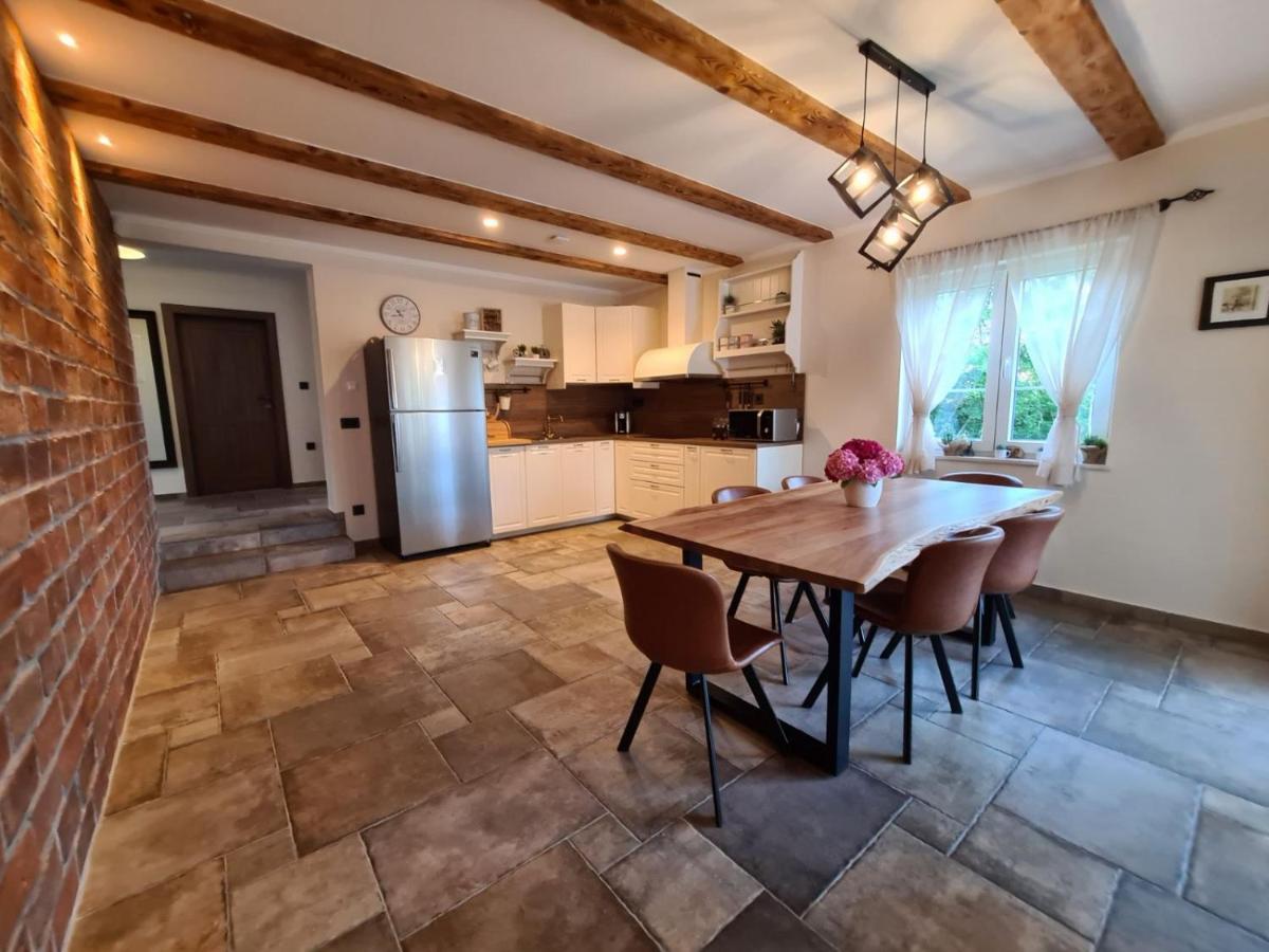 Villa Lulu Kamena Villa S Maslinikom Otok Krk Dobrinj Selo Gostinjac Krk Town Exteriör bild